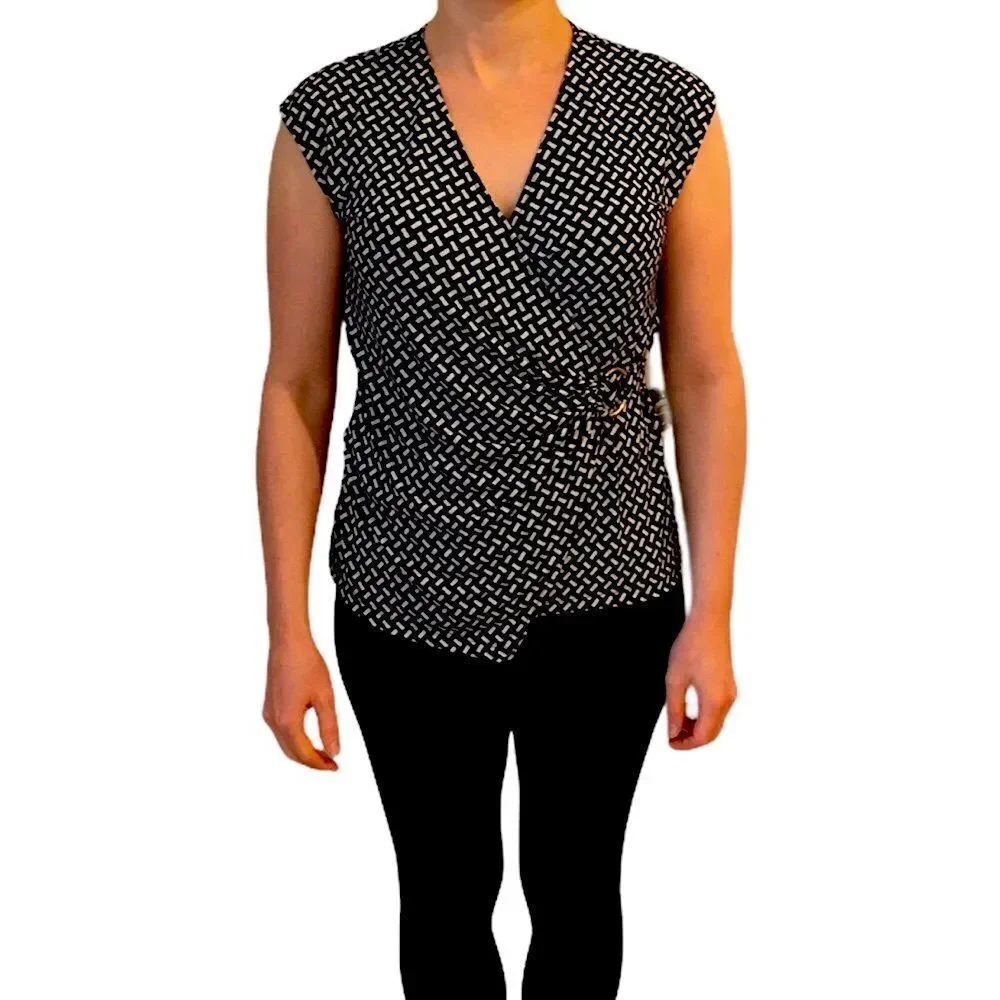 Jones New York Black & White V-Neck Blouse